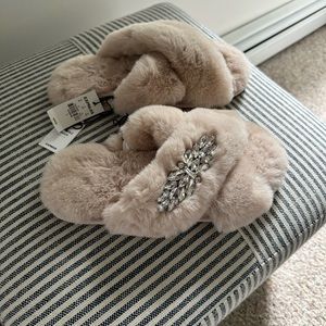Express Fur Slippers